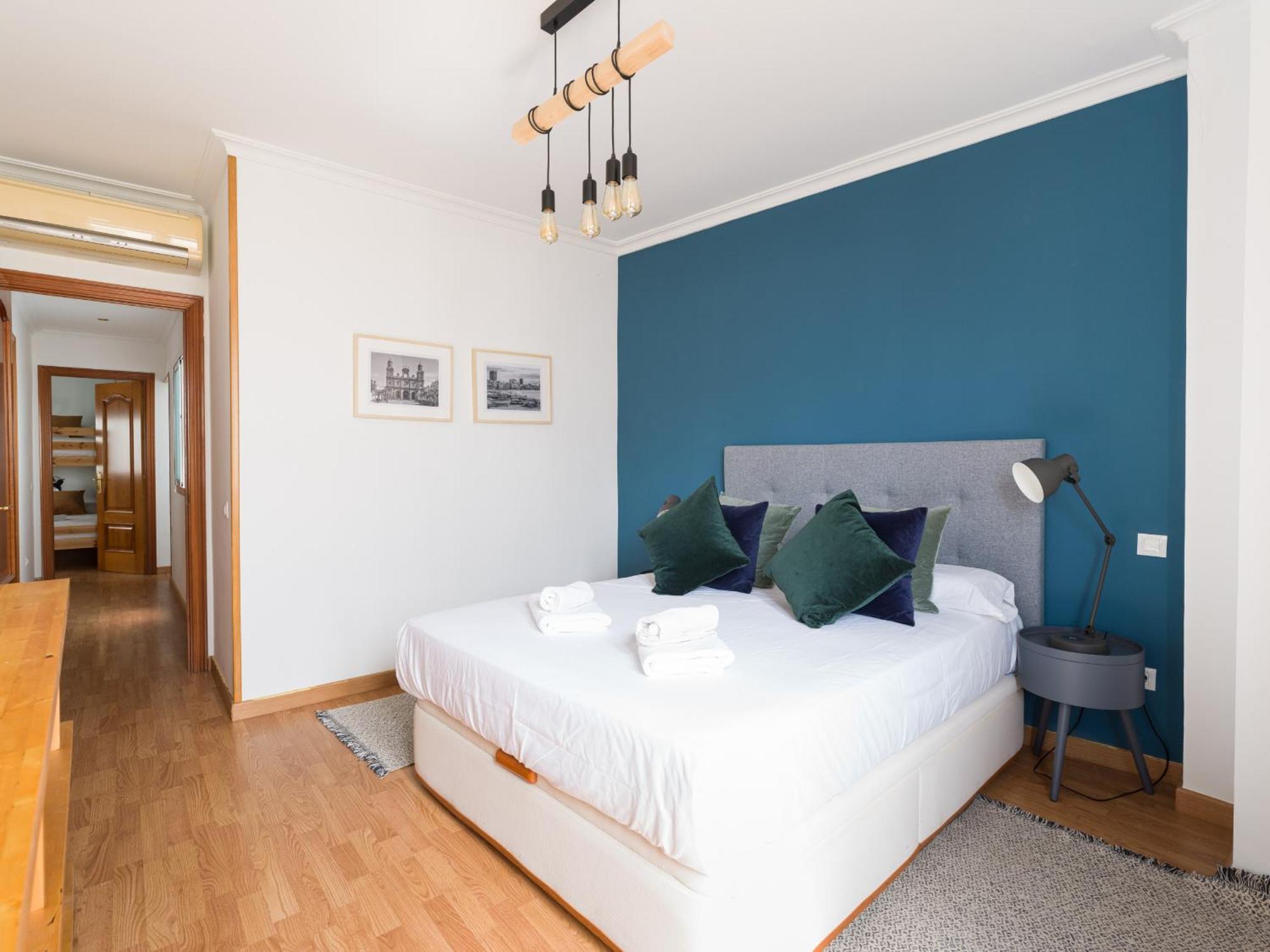 Apartment Moderno Piso De 3 Cerca De Triana