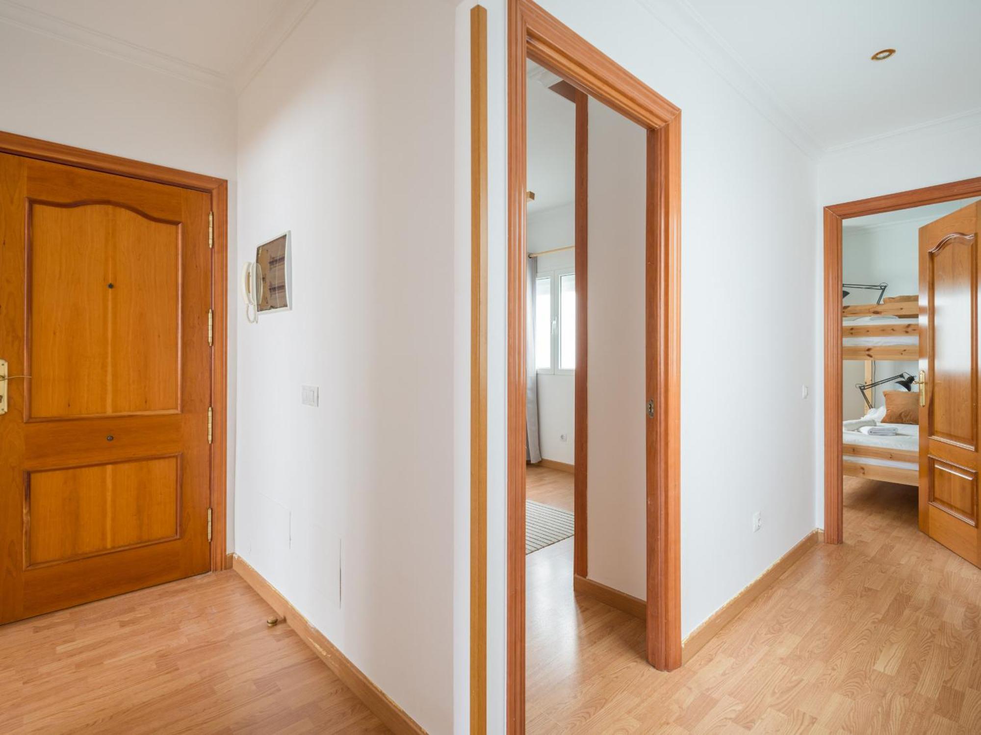 Apartamento Moderno Piso De 3 Cerca De Triana